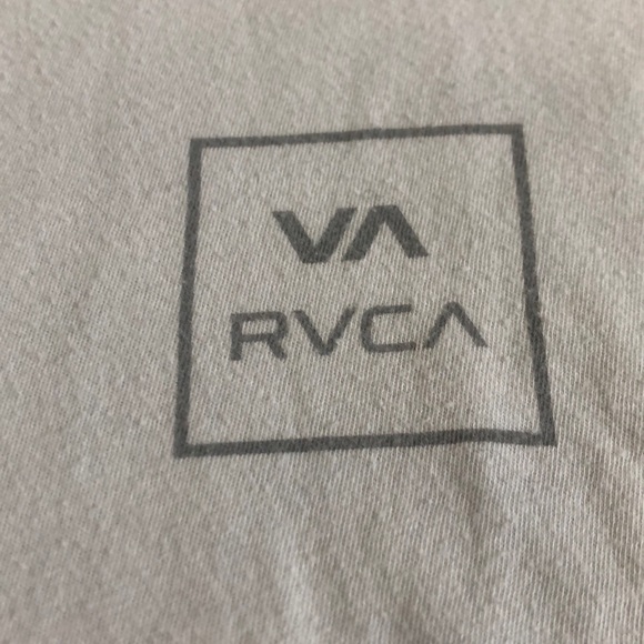 RVCA top - Picture 2 of 2